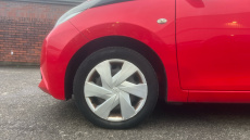 Toyota Aygo 1.0 VVT-i X-Play 5dr Petrol Hatchback